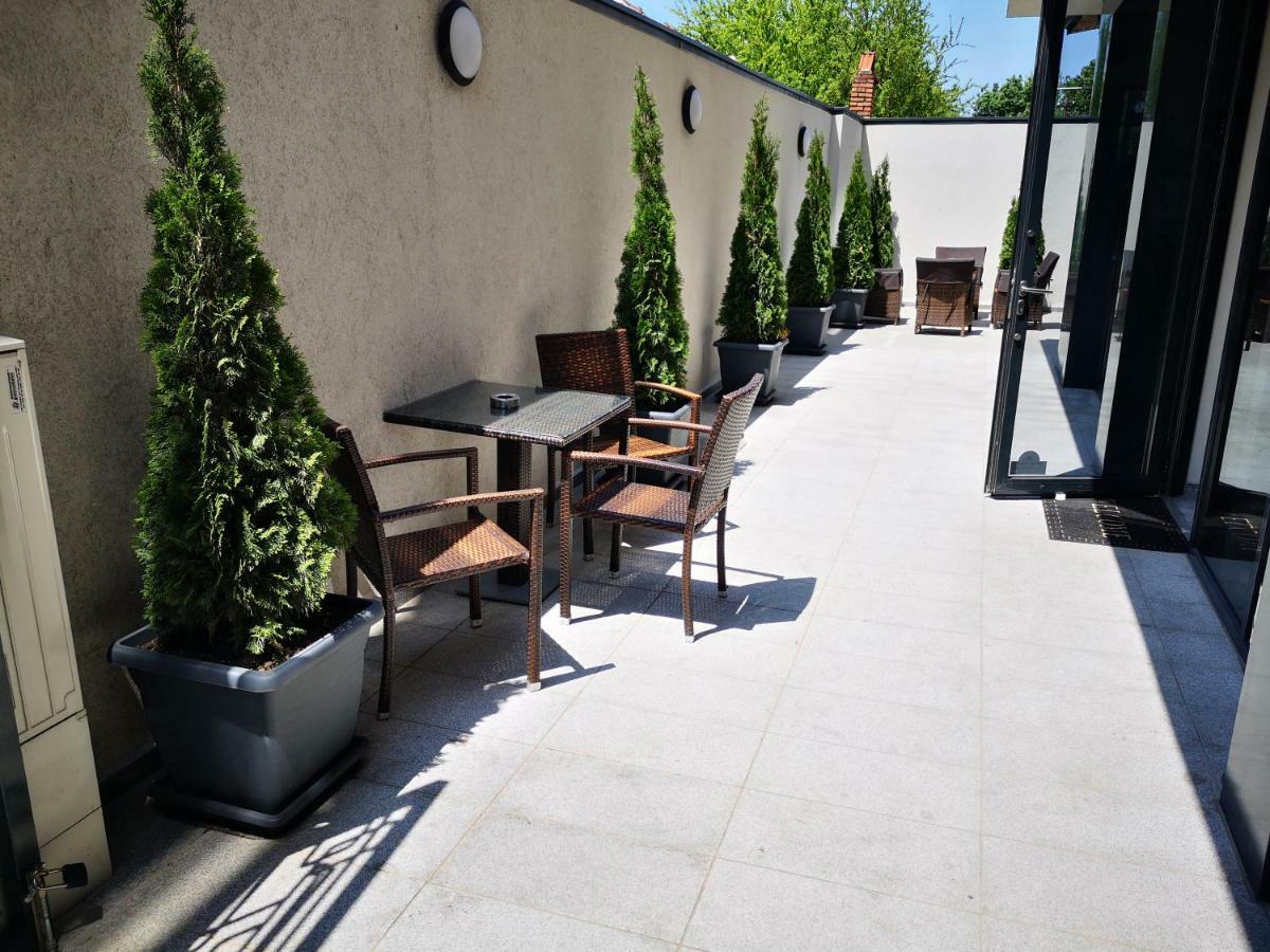 Family Hotel Novel City Burgas Exterior photo